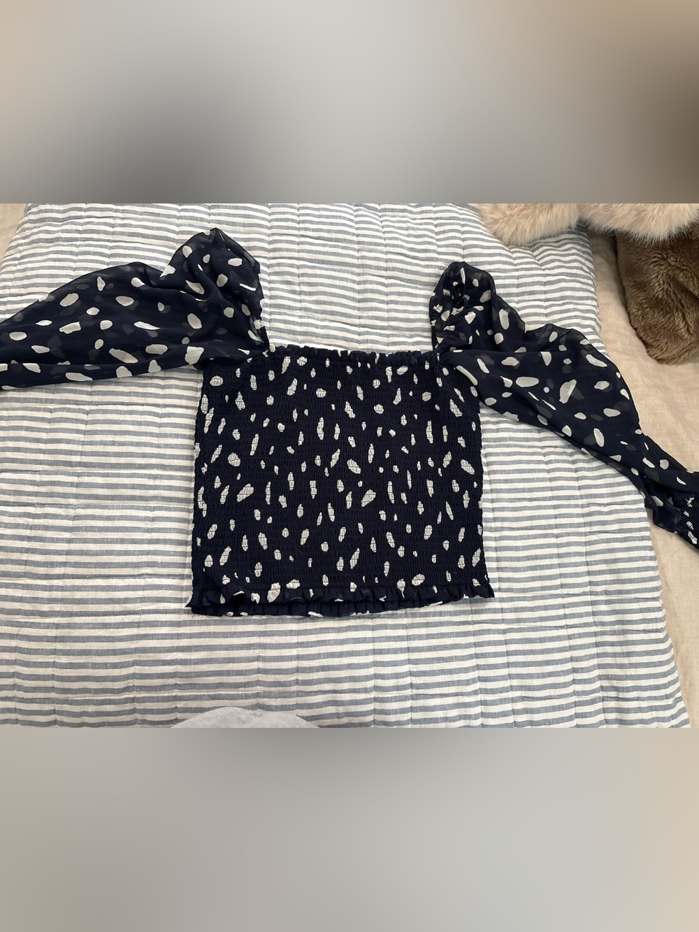 Aritiza Wilfred blouse L